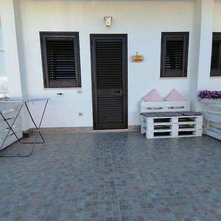 فرنولي Piccolo Ulivo B&B Salento المظهر الخارجي الصورة